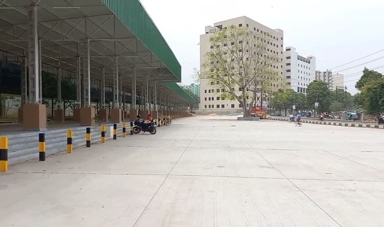 Kanpur News: अभी तक चालू नहीं हुआ सिग्नेचर सिटी बस अड्डा, सीएम योगी ने किया था उद्घाटन