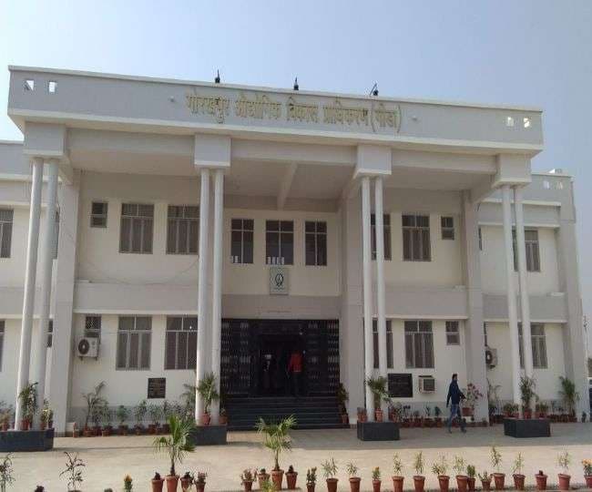 UP: गोरखपुर के गीडा में औद्योगिक इकाइयां बढ़ने से बिजली खपत में इजाफा, बनाया जाएगा 132 केवी का सब स्टेशन