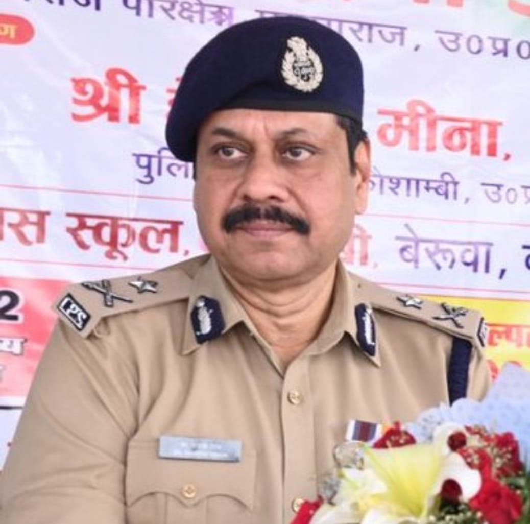 बरेली के नए IG रेंज ने माफिया अतीक अहमद की अवैध सल्तनत को किया था ध्वस्त, जानिए कौन हैं IPS डॉ राकेश सिंह