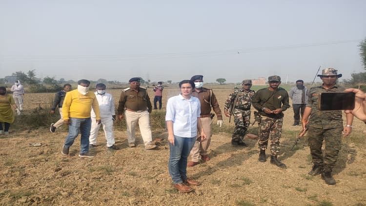 ‍Bihar: कलयुगी मां ने बेटे को उतारा मौत के घाट, फिर घर के आंगन में ही शव को दफनाया, जानें पूरा मामला