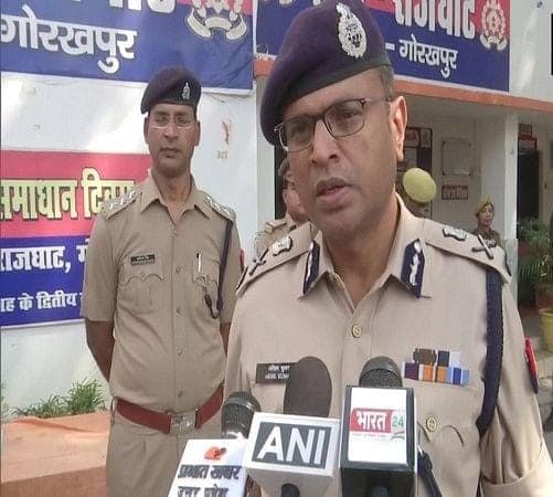 UP News: पब्लिक अप्रूवल रेटिंग में गोरखपुर पुलिस सबसे नीचे, कुशीनगर पुलिस पहले पायदान पर, देखें लिस्ट