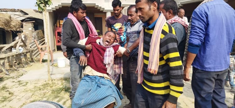 छपरा में शराब से हो रही मौतों के बीच मुखिया प्रत्याशी की गोली मारकर हत्या, परिजनों का हंगामा