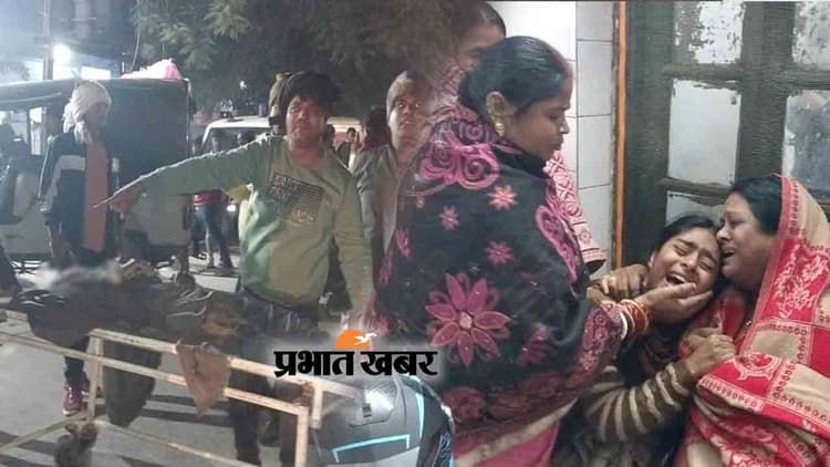 Bihar : सीवान में लूट का विरोध करने पर स्वर्ण व्यवसायी की गोली मार हत्या, घटना के विरोध में सड़क जाम