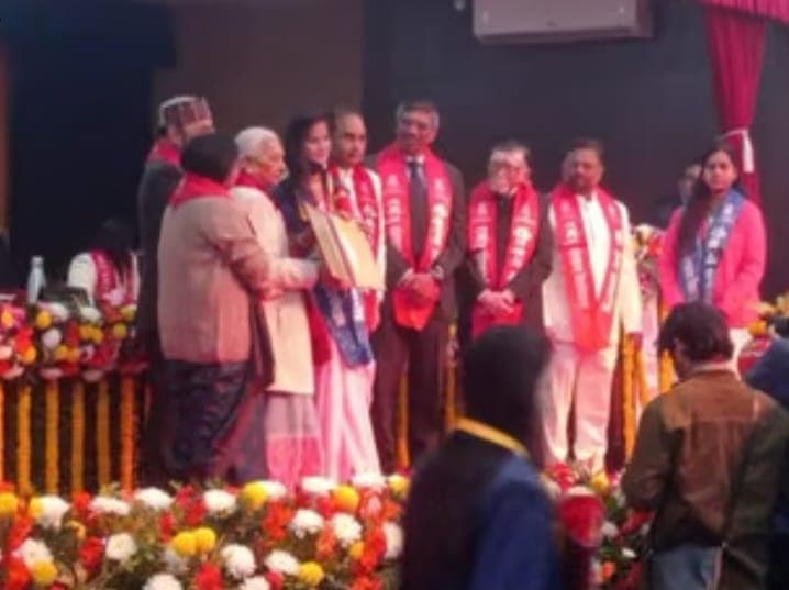 Bareilly: MJP रुहेलखंड यूनिवर्सिटी दीक्षांत समारोह, राज्यपाल आनंदी बेन ने 84 स्टूडेंट्स को दिए गोल्ड मेडल