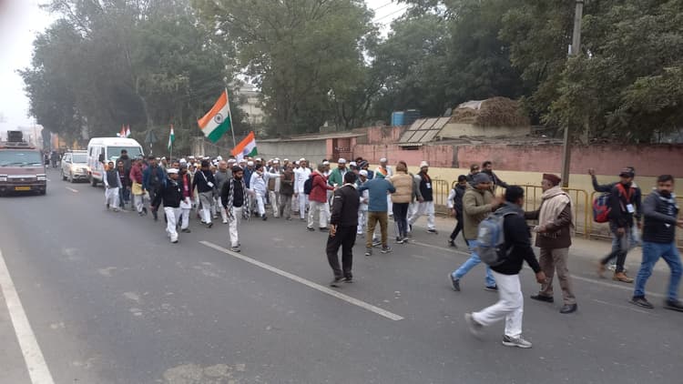 बिहार में कमजोर पड़ रहा राहुल गांधी का भारत जोड़ो यात्रा, पार्टी के विधायक ही काट रहे कन्नी