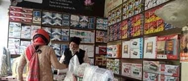 Gorakhpur News: ठंड का सितम जारी, गोरखपुर में ब्लोअर और हीटर की बढ़ी डिमांड