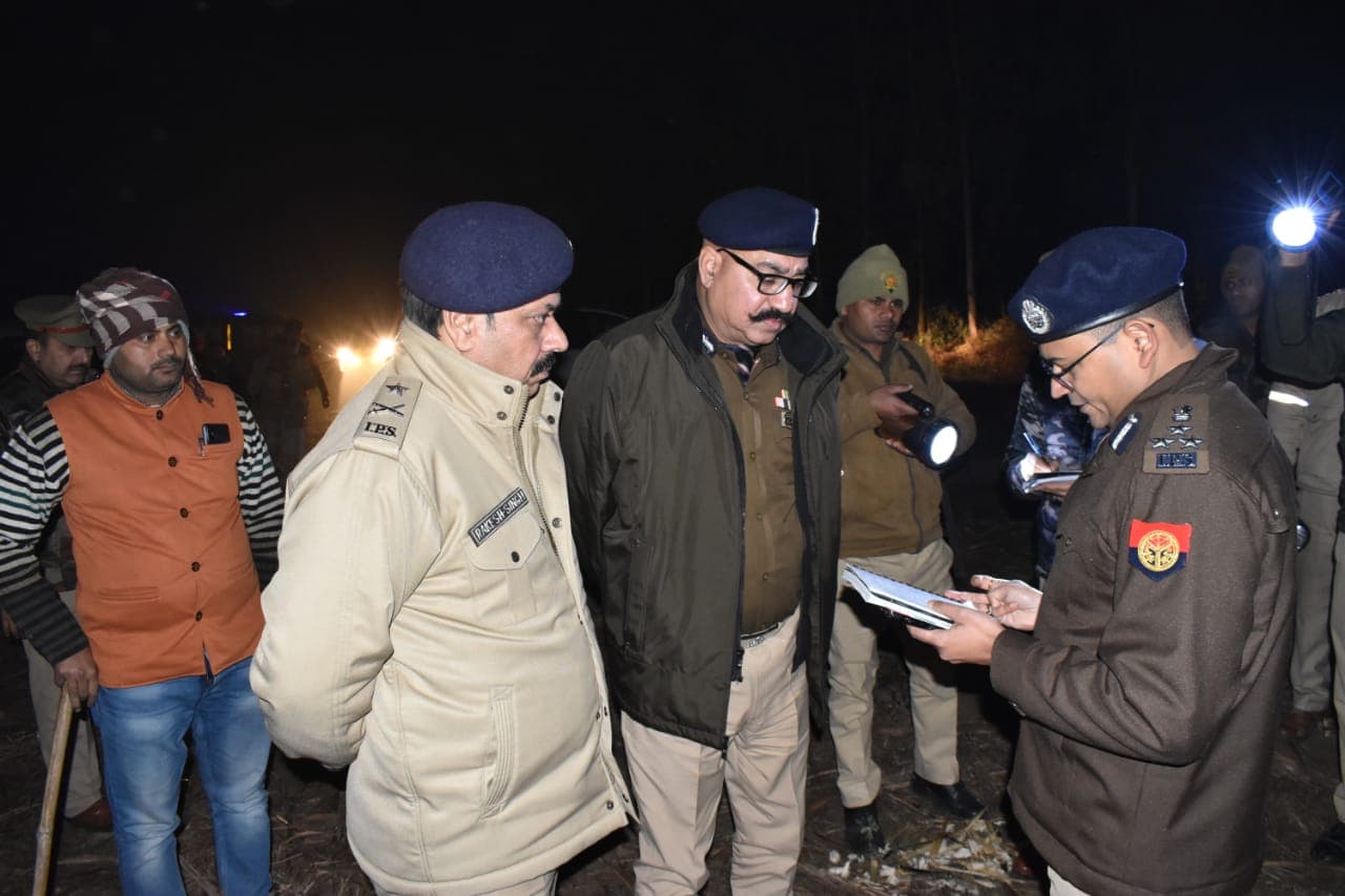 बरेली ट्रिपल मर्डर कांड में क्रॉस FIR, मुख्य अभियुक्त की भाभी ने 16 पर दर्ज कराया मुकदमा, 4 गिरफ्तार