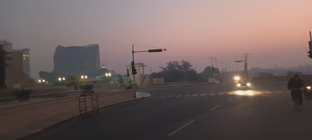 Lucknow Weather Update Video: गर्मी के तेवर रहेंगे ढीले, बारिश को लेकर अपडेट, जानें अपने शहर के मौसम का हाल