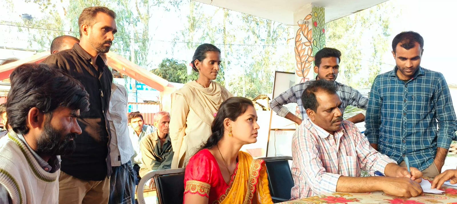 प्रेम प्रसंग में पुणे से फरार चल रही शादीशुदा महिला जमुई से बरामद, बहला कर ले जाने का घरवालों ने लगाया आरोप