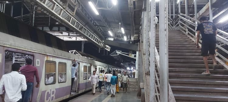 Indian Railway: रेलवे ने आज कई ट्रेनों को किया कैंसिल, 30 मार्च तक ये ट्रेनें हुई रद्द, जानें पूरी सूची