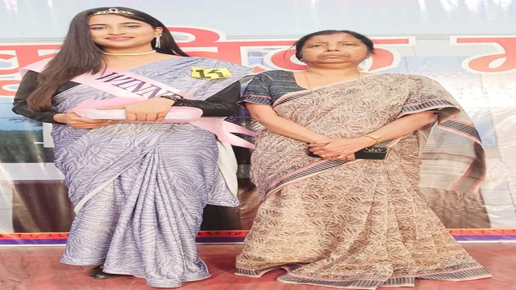 मगध महिला में अंतिम वर्ष के छात्राओं के लिए विदाई समारोह का हुआ आयोजन, साक्षी सिंह बनी स्टूडेंट ऑफ द ईयर