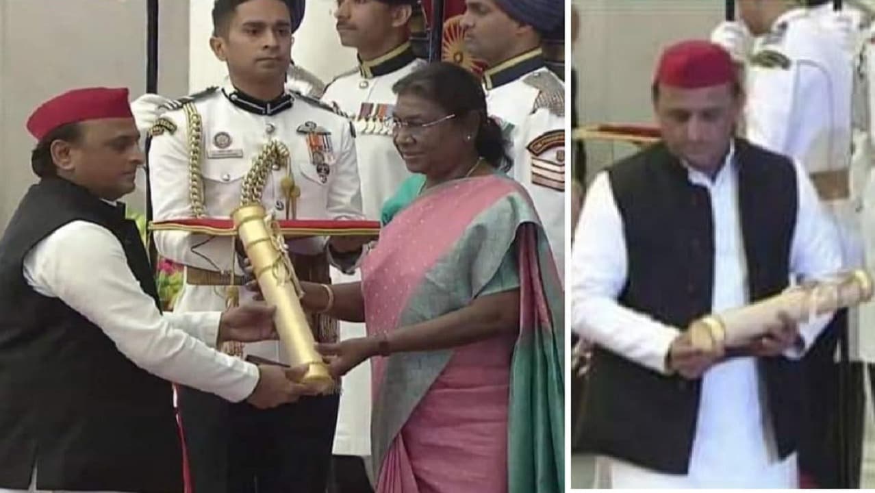 मुलायम सिंह यादव को मरणोपरांत पद्म विभूषण, बेटे अखिलेश और बहू डिंपल ने राष्ट्रपति से ग्रहण किया पिता का सम्मान