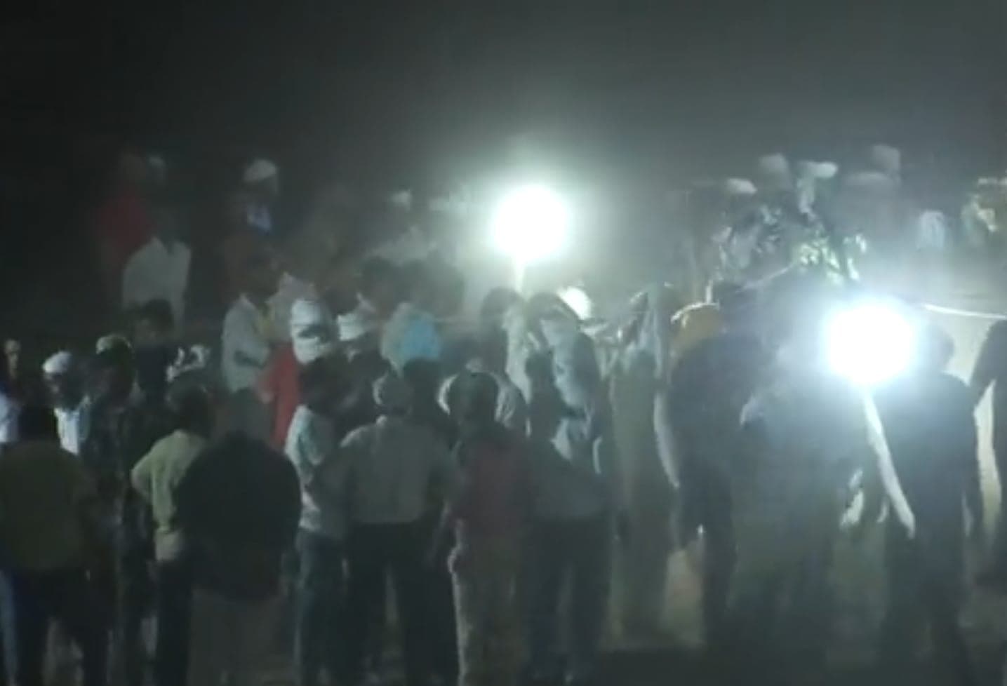 आतंक की अति करने वालों का अंत, भाई अशरफ के साथ कसारी मसारी के कब्रिस्तान में दफन हुआ माफिया अतीक अहमद