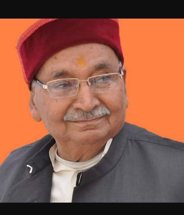 पूर्व कैबिनेट मंत्री, बाहुबली नेता पंडित हरिशंकर तिवारी का निधन , शाम 7.30 बजे गोरखपुर में ली अंतिम सांस