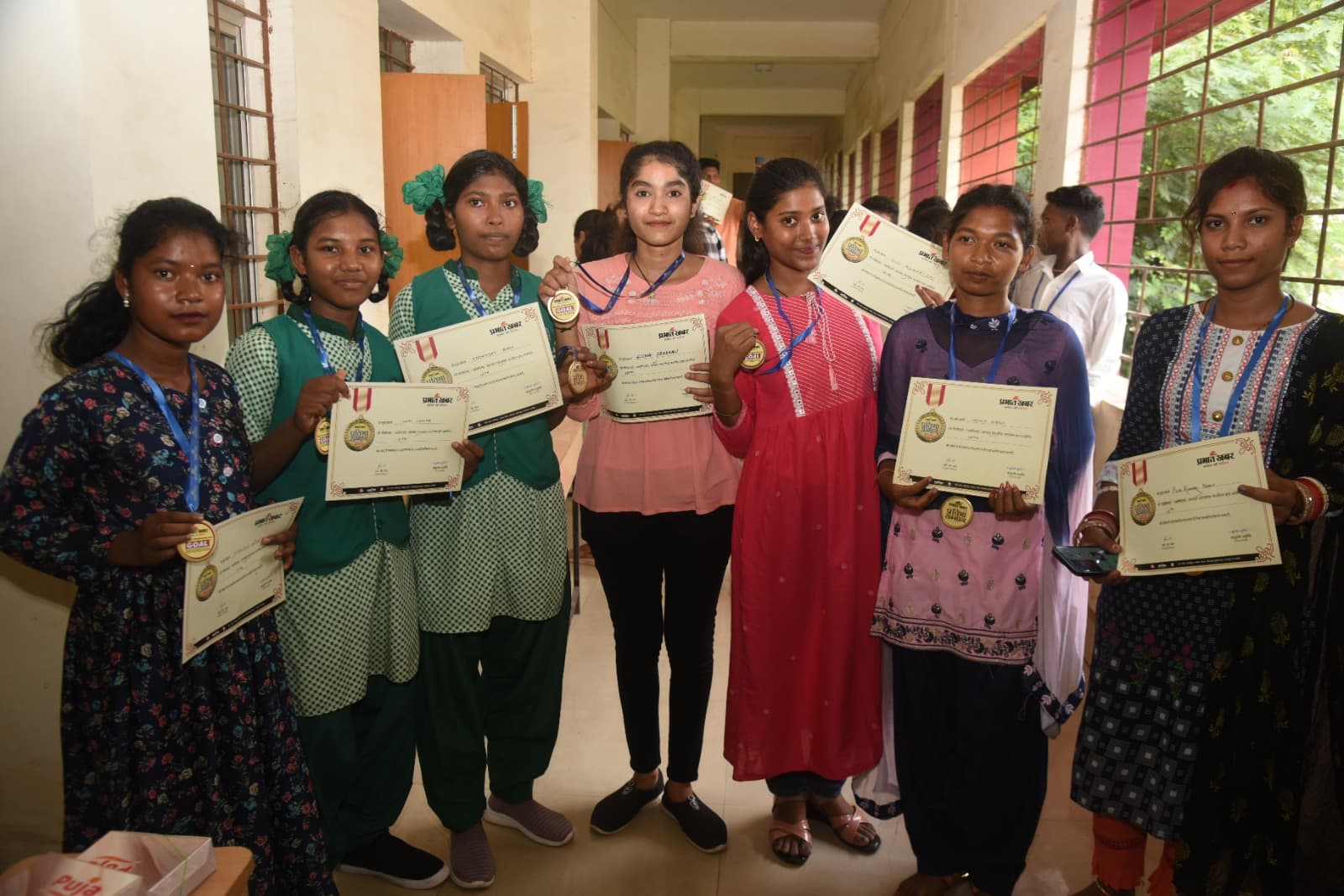 प्रभात खबर प्रतिभा सम्मान 2023 : पश्चिमी सिंहभूम में मैट्रिक व इंटर के टॉपर्स के हौसलों को मिली उड़ान