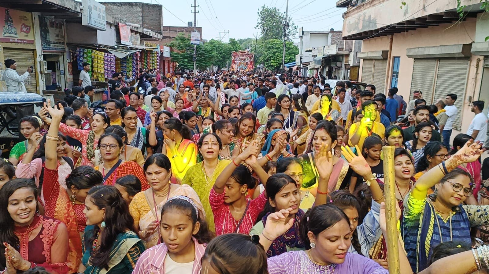 रथयात्रा पर सवार होकर नगर भ्रमण को निकले श्री जगन्नाथ भगवान, भक्तों का सैलाब उमड़ा