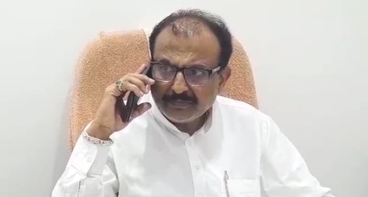 भाजपा के राज्यमंत्री ने चंद्रशेखर आजाद को कहा दलाल, बोले-  खुद ही हमला कराने वाले दलालों को फोन नहीं करते CM