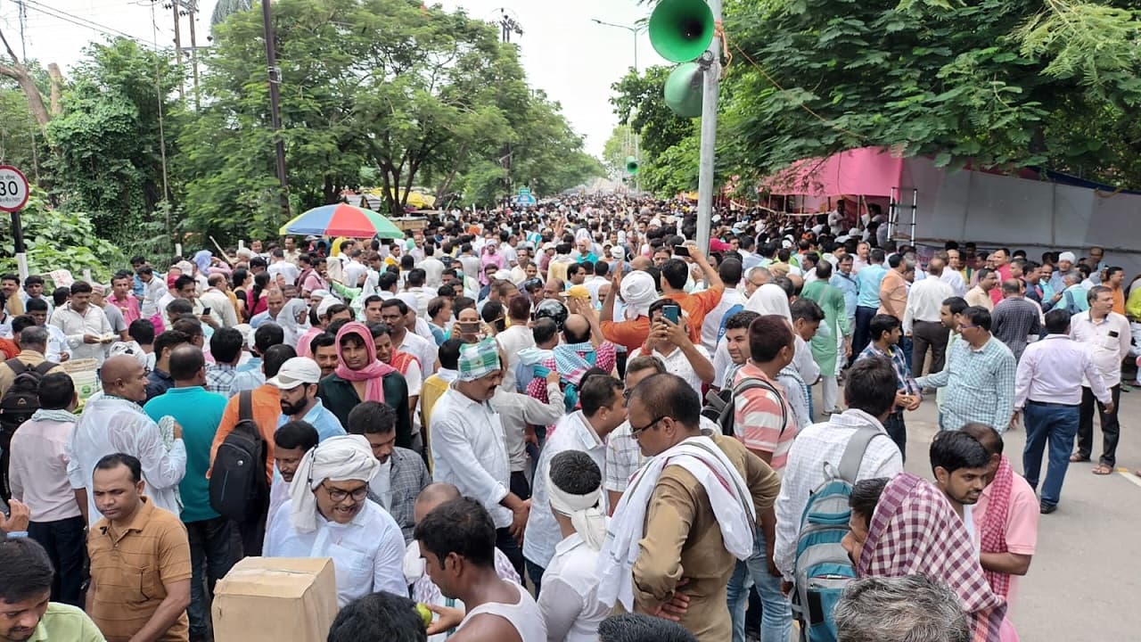 केके पाठक की वापसी से पहले नियोजित शिक्षकों के लिए बड़ी खबर, तीन लाख से ज्यादा टीचर को होगा फायदा