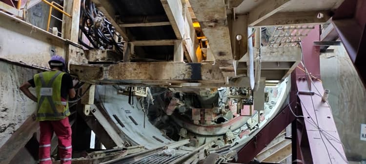 कानपुर मेट्रोः नवीन मार्केट से लांच हुई ‘ तात्या ’ , डाउन-लाइन पर बड़ा चौराहा तक करेगी भूमिगत टनल का निर्माण...