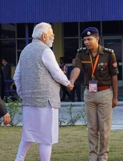 IPS प्रभाकर चौधरी बने "नायक", फेसबुक, ट्विटर से लेकर इंस्टाग्राम तक पर मिल रही तारीफ, जानें क्या बोले युवा...