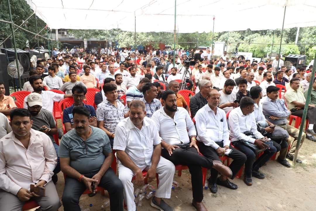 UP News : भूमिगत मेट्रो के लिए आरपार का ऐलान, आगरावासियों ने अभूतपूर्व बंद रख दिखाई शक्ति,जनप्रतिनिधि पहुंचे