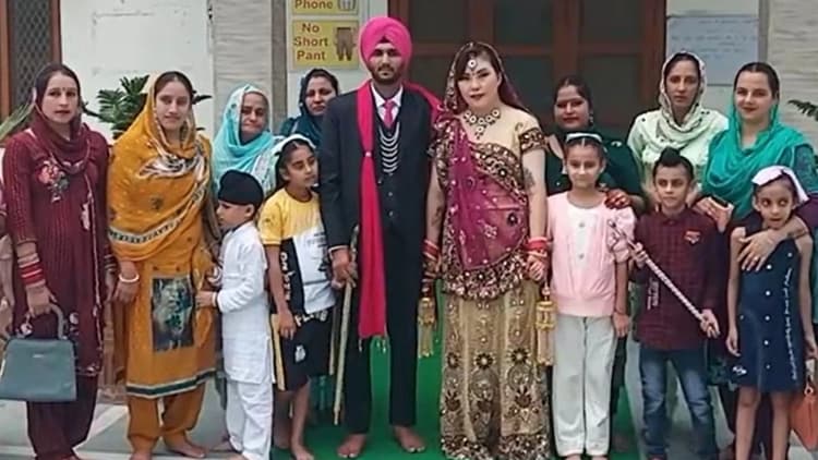 साउथ कोरिया की किम बोह नी बनीं शाहजहांपुर के सुखजीत की दुल्हन, साइबर कैफे में काम के दौरान हुआ प्यार