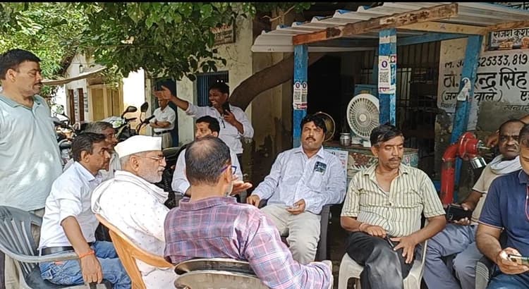 UP News : 25000 स्टांप वेंडर एक दिन की हड़ताल पर रहे, प्रदेशभर में नहीं बने शपथ  पत्र, परेशान रहे लोग