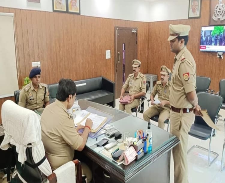 UP News : बरेली के एक थाना क्षेत्र में 110 दिन में 6 महिलाओं की हत्या, पुलिस को साइको किलर की तलाश
