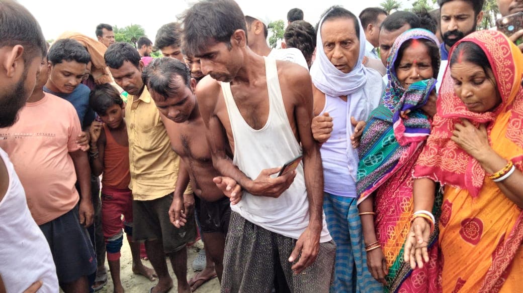 बिहार के मोतिहारी में बड़ा हादसा, दो परिवार के तीन बच्चों की तालाब में डूबने से मौत
