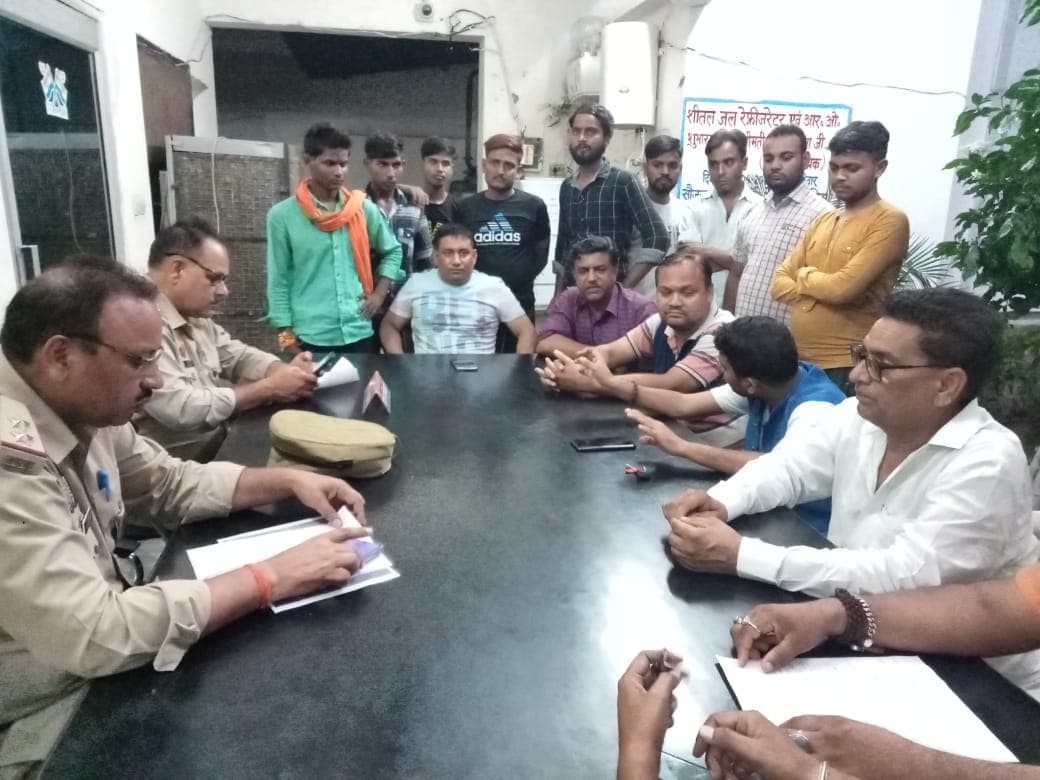 UP News : अलीगढ़  में हिंदू युवा वाहिनी के जिलाध्यक्ष पर जानलेवा हमला, नशा विरोधी अभियान चलाने पर मिली थी धमकी