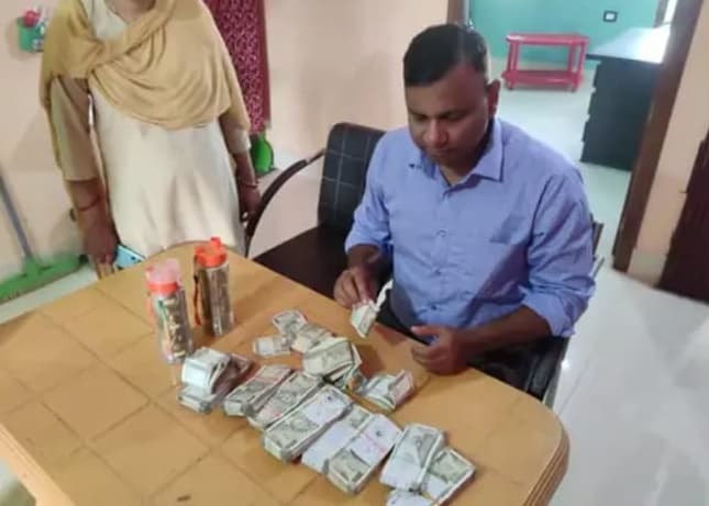 बिहार में बिजली विभाग के इंजीनियर के पांच ठिकानों पर विजिलेंस की छापेमारी, आय से अधिक संपत्ति का मामला