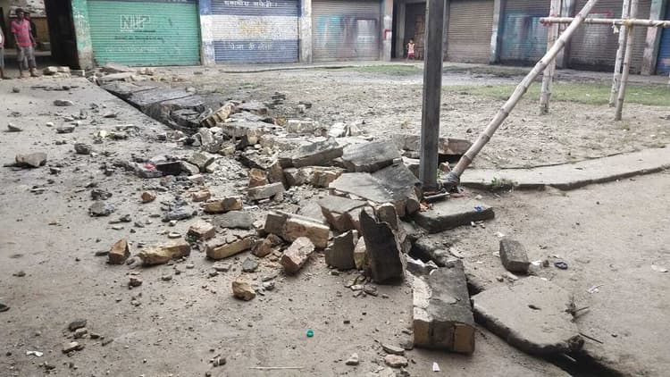 बिहार में आंधी-बारिश से कहीं पेड़ गिरे तो कहीं घर हुआ क्षतिग्रस्त, जानें आने वाले दिनों का मौसम पूर्वानुमान