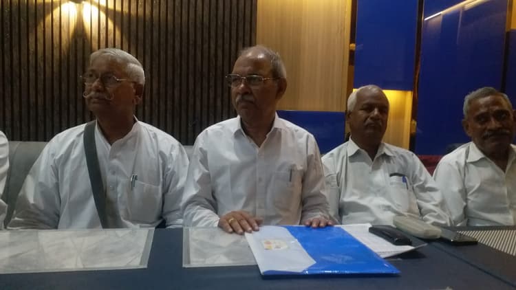 अलीगढ़: संगोल को अयोध्या के राममंदिर में स्थापित करने की मांग, बौद्ध महासभा करेगा जंतर मंतर पर प्रदर्शन