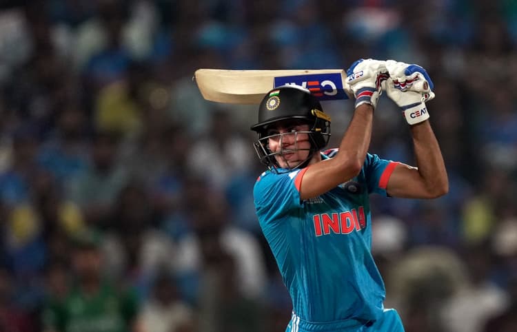 IND vs BAN: शुभमन गिल के लिए लकी साबित हुई तेंदुलकर की बेटी, सारा की मौजूदगी में खोला पचासे से खाता