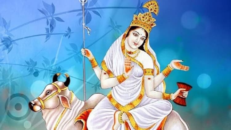 Navratri 8th Day: आज महाअष्टमी पर ऐसे करें महा गौरी की पूजा, पारिवरिक कलह से मिलेगी मुक्ति