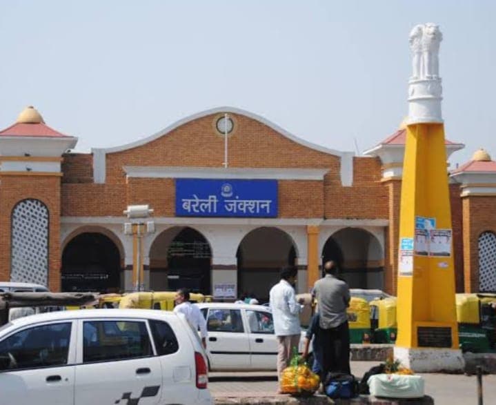 Indian Railways : लालकुआँ वाया बरेली- कानपुर के बीच स्पेशल ट्रेन 7 नवंबर से चलेगी, इन जगहों पर होगा ठहराव...