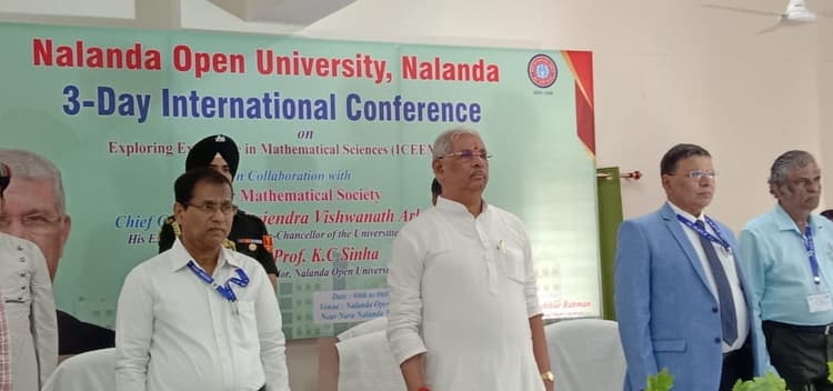 बिहार के स्कूलों से बच्चों के नाम काटे जाने पर भड़के राज्यपाल, बोले-अधिकारियों को ये नैतिक अधिकार नहीं