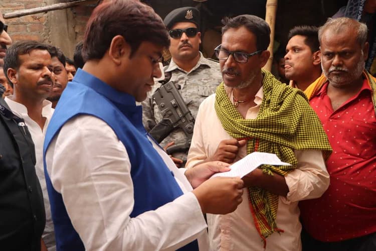 बिहारः खगड़िया में कानून व्यवस्था पर मुकेश सहनी ने खड़े किए सवाल, पढ़िए क्या कुछ कहा...