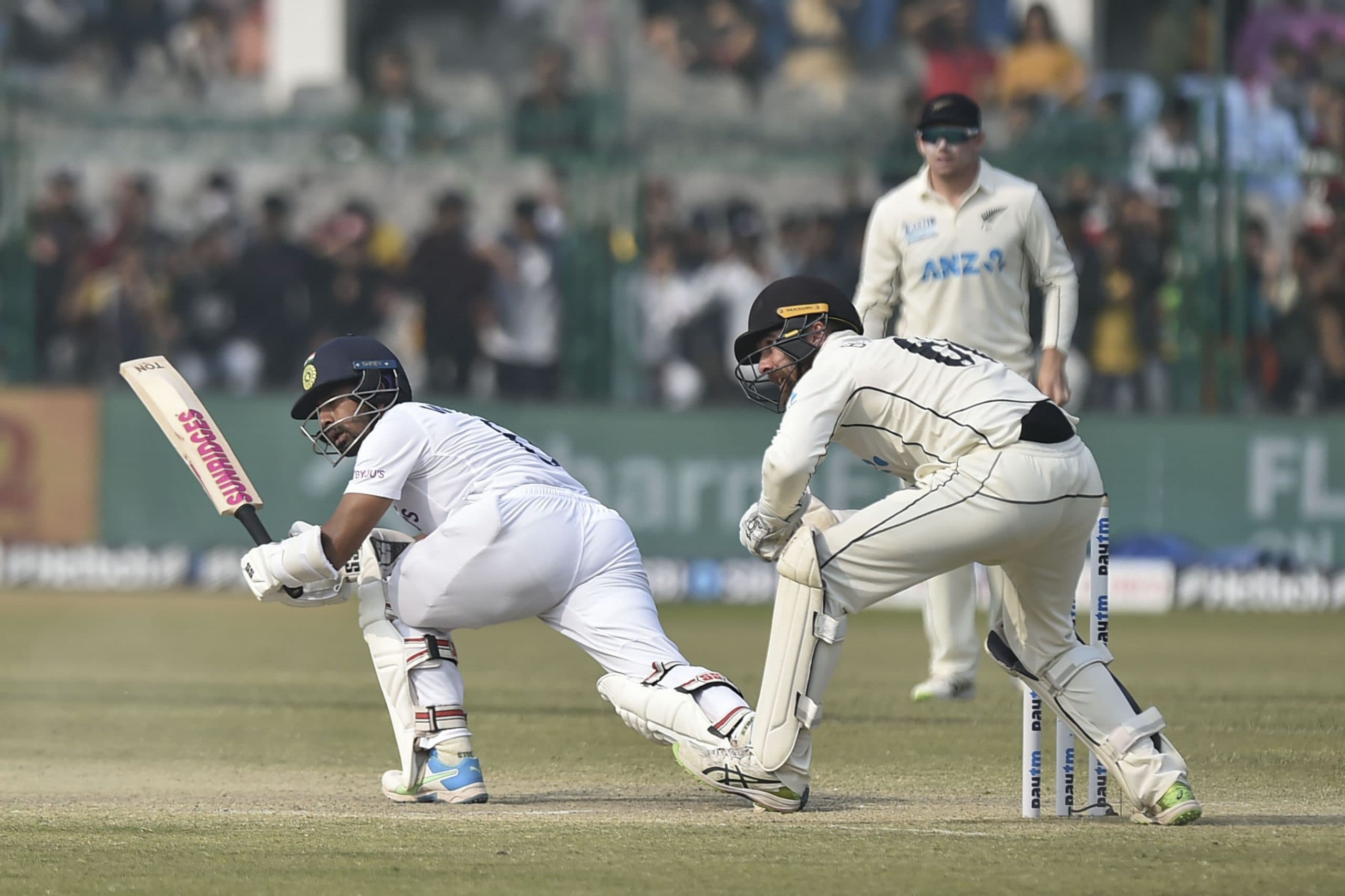 India vs New Zealand: रिद्धिमान साहा बने रहेंगे ऋषभ पंत के विकल्प, कोच विक्रम राठौड़ ने कह दी बड़ी बात