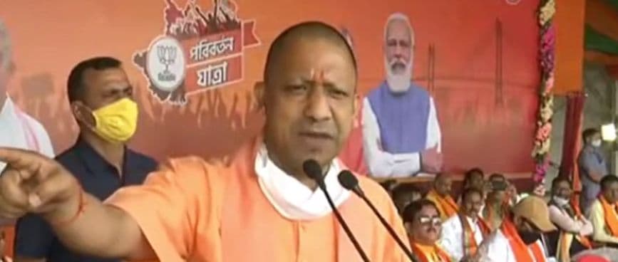 कौन हैं टीएमसी के गुंडे? योगी आदित्यनाथ ने पहली चुनावी रैली में किनको दी 2 मई की चेतावनी