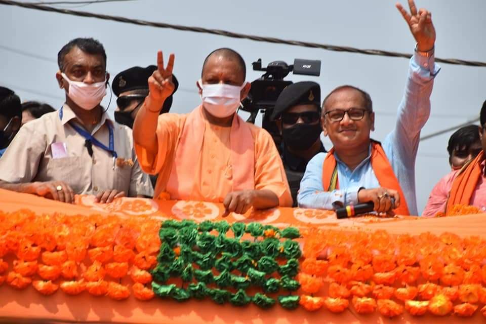 बंगाल में गरजे योगी आदित्यनाथ, 2 मई को EVM खुलेगा, तो कमल ही कमल खिलेगा