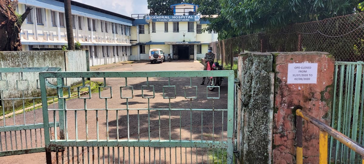 झारखंड के पश्चिमी सिंहभूम जिले में बदहाल हुई स्वास्थ्य व्यवस्था, क्या ऐसे जीतेंगे कोरोना से जंग