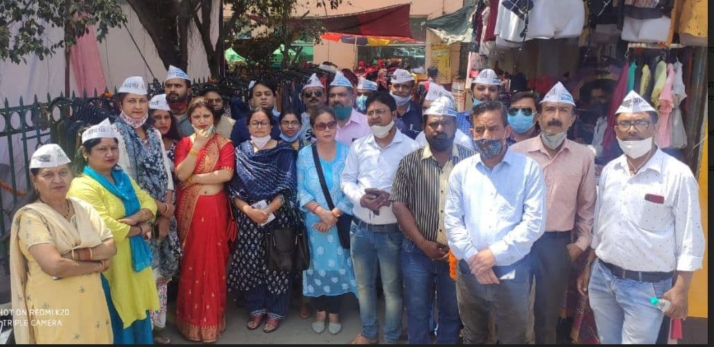 अंबेडकर जयंती पर आप कार्यकर्ताओं ने अर्पित किया श्रद्धासुमन, बाबा साहेब के आदर्शों पर चलने का लिया संकल्प