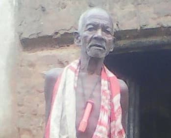 मुख्यमंत्री हेमंत सोरेन ने आदिम जनजाति अमृत परहिया की ली सुध, पढ़िए कैसे हरकत में आया लातेहार जिला प्रशासन ?