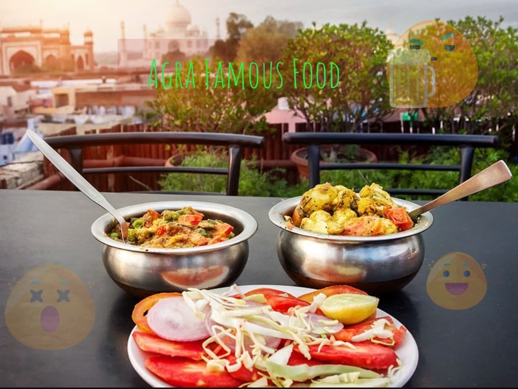 Agra Famous Food: आगरा आए तो जरूर ट्राई करें ये मशहूर फूड्स, स्वाद ऐसा की देखते ही मुंह में आ जाएगा पानी