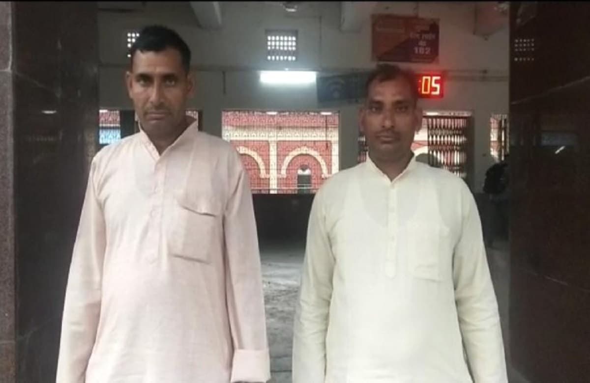 आगरा: 'भागीरथ' कहे जाने वाले दो भाइयों से पीएम मोदी ने की फोन पर बात, बोलें- आप पर है नाज