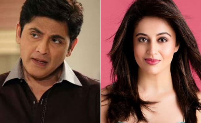 Bhabiji Ghar Par Hain : नेहा पेंडसे की इस बात से इंप्रेस हुए 'विभूति नारायण मिश्रा', शेयर किया शूटिंग एक्सपीरियंस