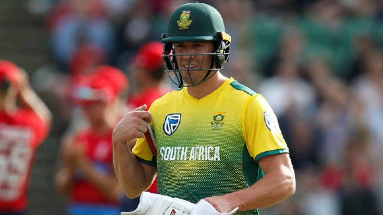 एबी डिविलियर्स और ग्रीम स्मिथ पर लगा बड़ा आरोप, दक्षिण अफ्रीका क्रिकेट बोर्ड भी दोषी