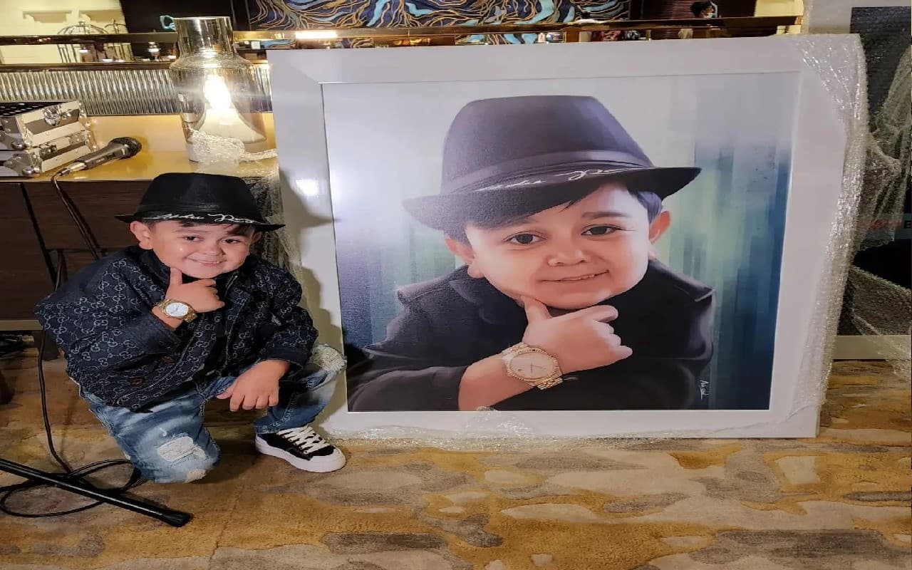 अब्दू रोजिक के छोटे कद का लोग उड़ाते थे मजाक,गरीबी की वजह से नहीं करवा पाये इलाज, सिंगर ने किया था खुलासा