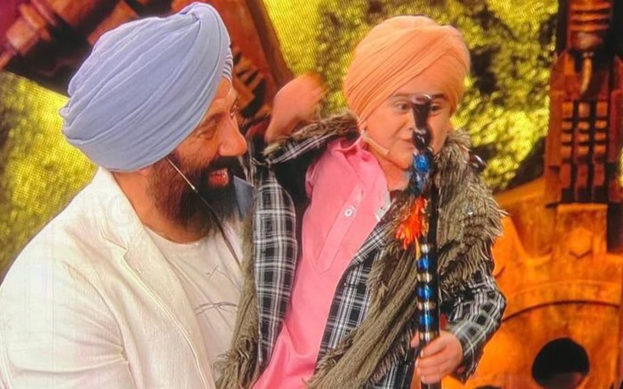 Abdu Rozik को 'गदर 2' के तारा सिंह लुक में देखते ही सनी देओल ने किया ये काम, सकीना को मिला ये नायाब तोहफा